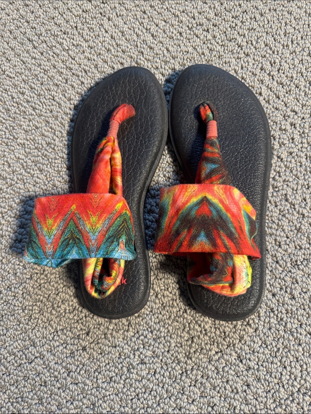 Sanuk Black Limited Edition Sling Sandals with Red, Blue, Green Chevron Straps